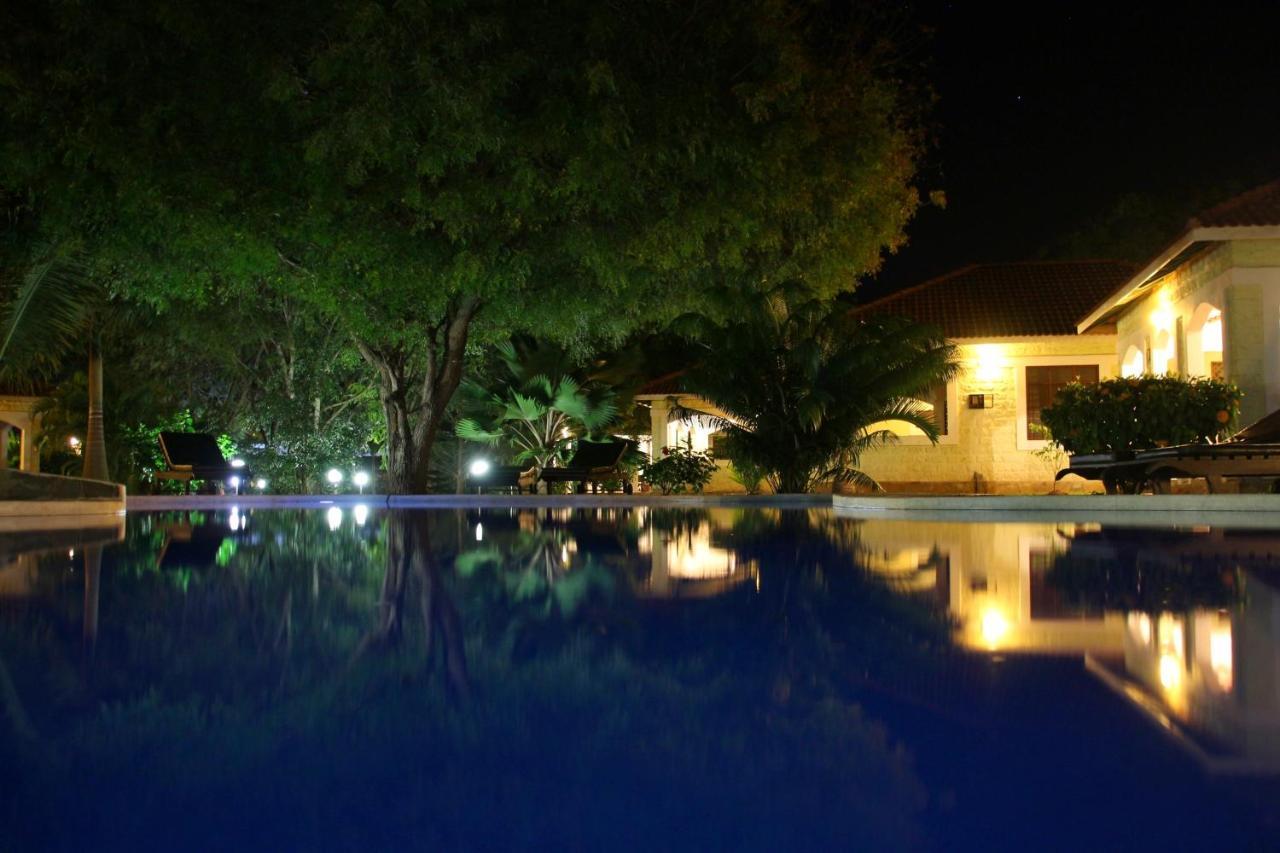 Safina Cottages Diani Beach Exterior photo
